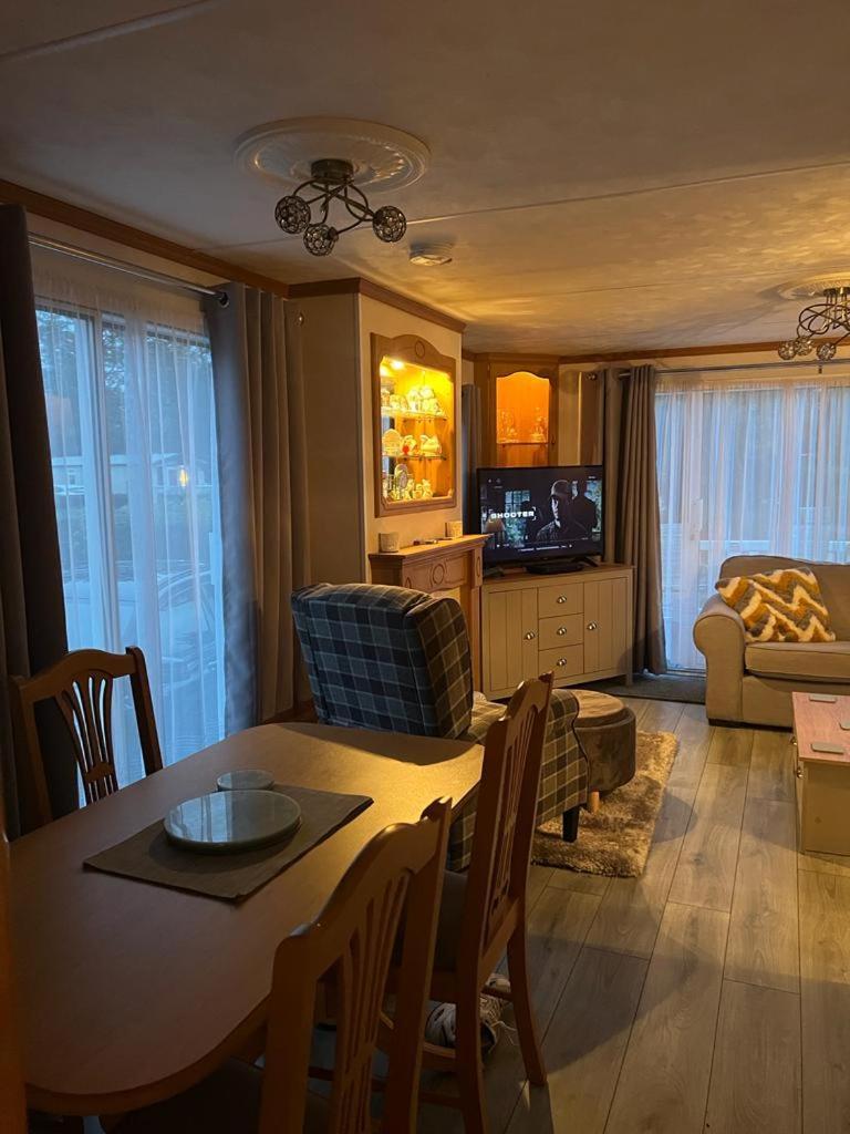 Belfry 6 - Homely Spacious Caravan Seton Sands Port Seton Exterior foto